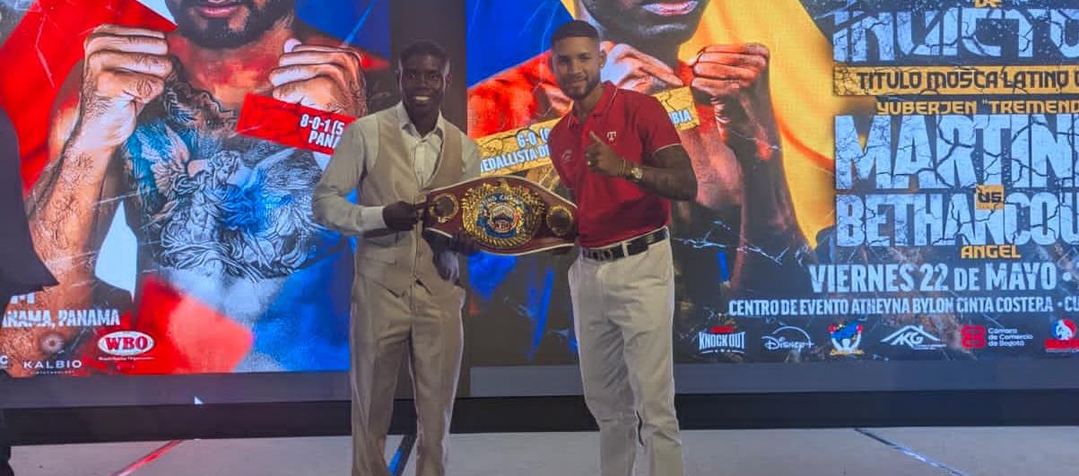 Yuberjen Martínez y el panameño Ángel Bethancourt. 