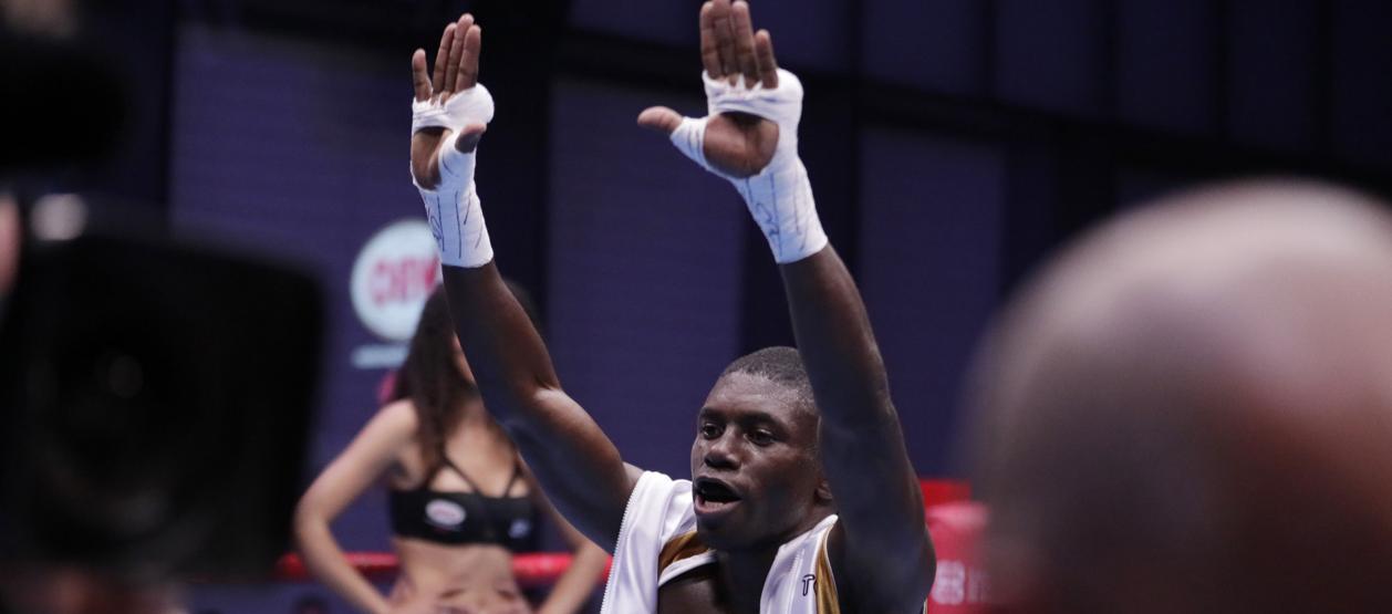 Yuberjen Martínez, boxeador colombiano. 