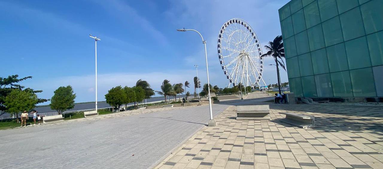 Terraza del Pabellón de cristal.