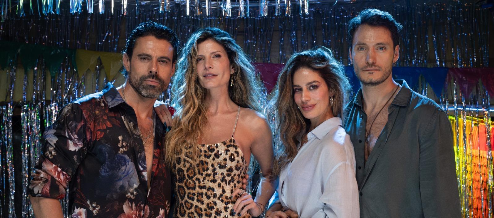 Los actores Manuela González, Mabel Moreno, Claudio Cataño, Emmanuel Esparza.