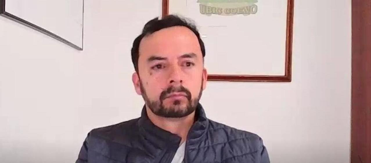 Carlos Andrés Tena.
