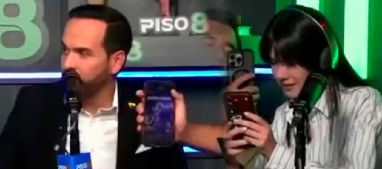 El candidato Abelardo De La Espriella y la periodista Laura Rodríguez.