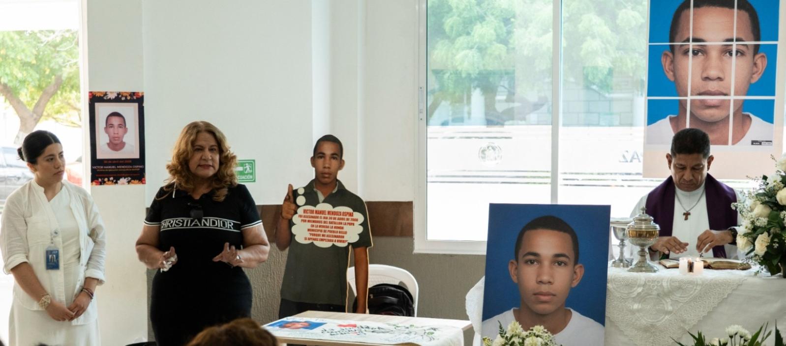 Acto de dignificación del nombre de Víctor Manuel Mendoza Ospino, en Jardines de Paz