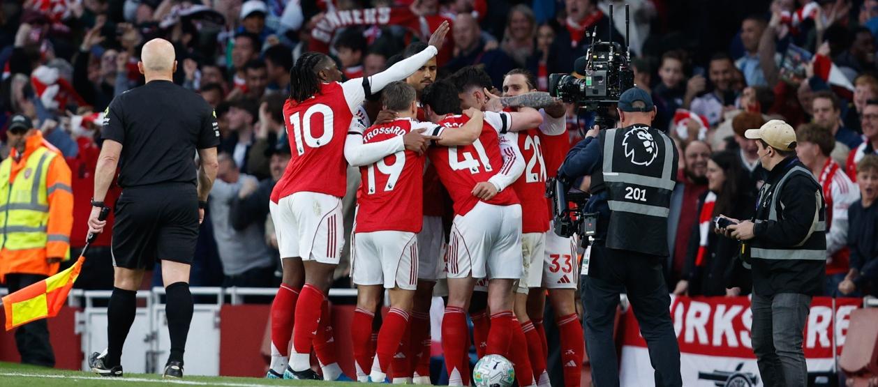 Momento de la celebración del gol.