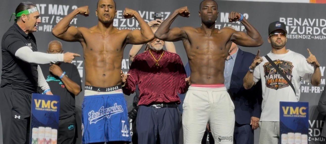 El boxeador barranquillero Juan Carlos Carrillo y el ecuatoriano Marlon Delgado.