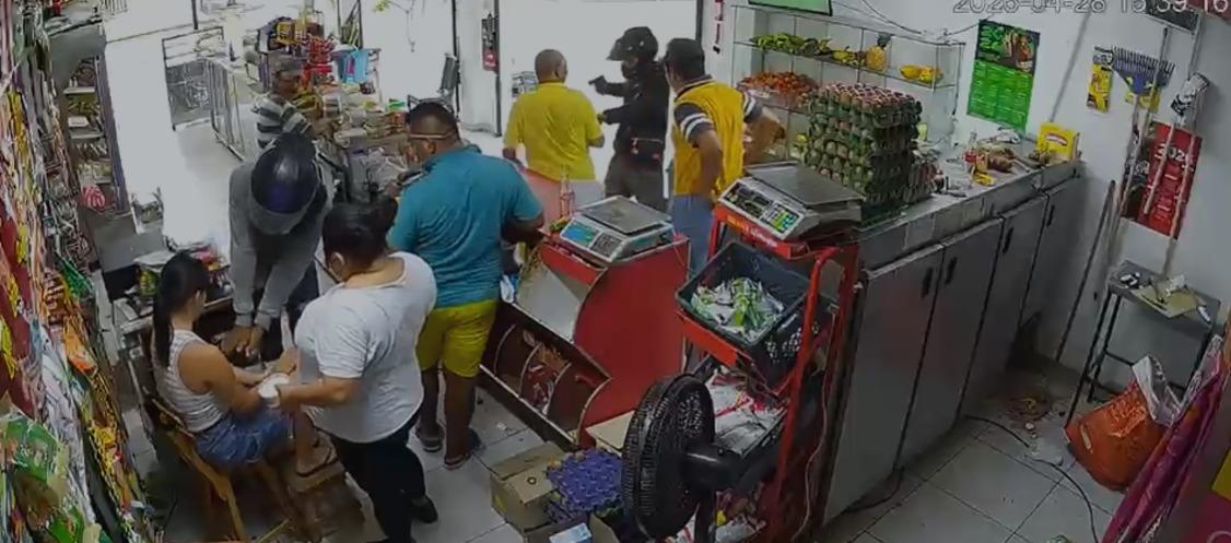 Extorsión y atraco en Santo Tomás. 