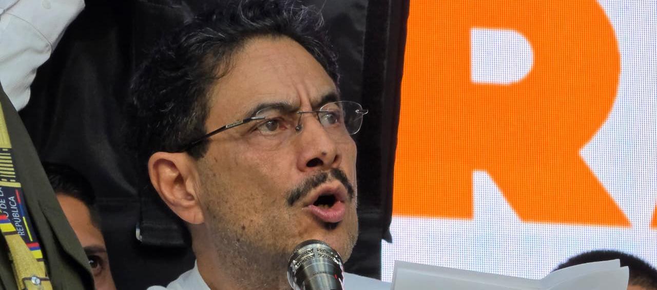 El candidato presidencial Iván Cepeda.