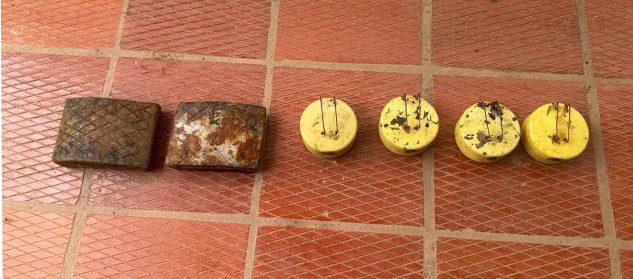 Explosivos encontrados en el cuerpo de los guerrilleros. 