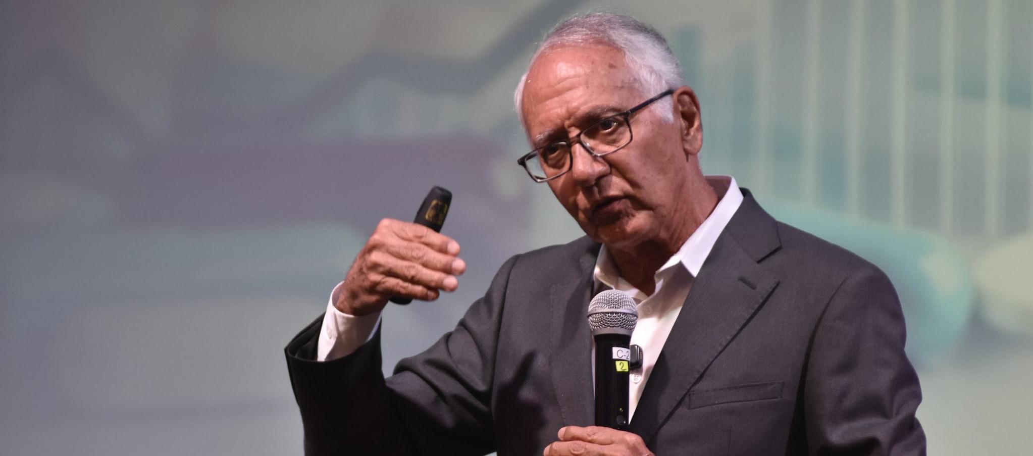 Guillermo Alfonso Jaramillo, ministro de Salud.