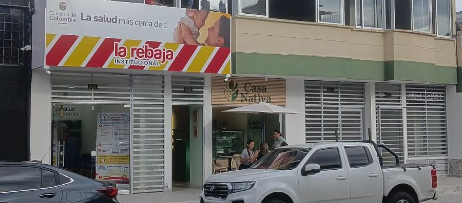 Drogas La Rebaja. 