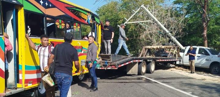 Aspecto del accidente ocurrido en la mañana de este martes. 