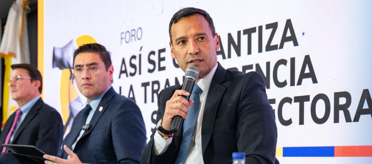 Pedro Sánchez, ministro de Defensa.