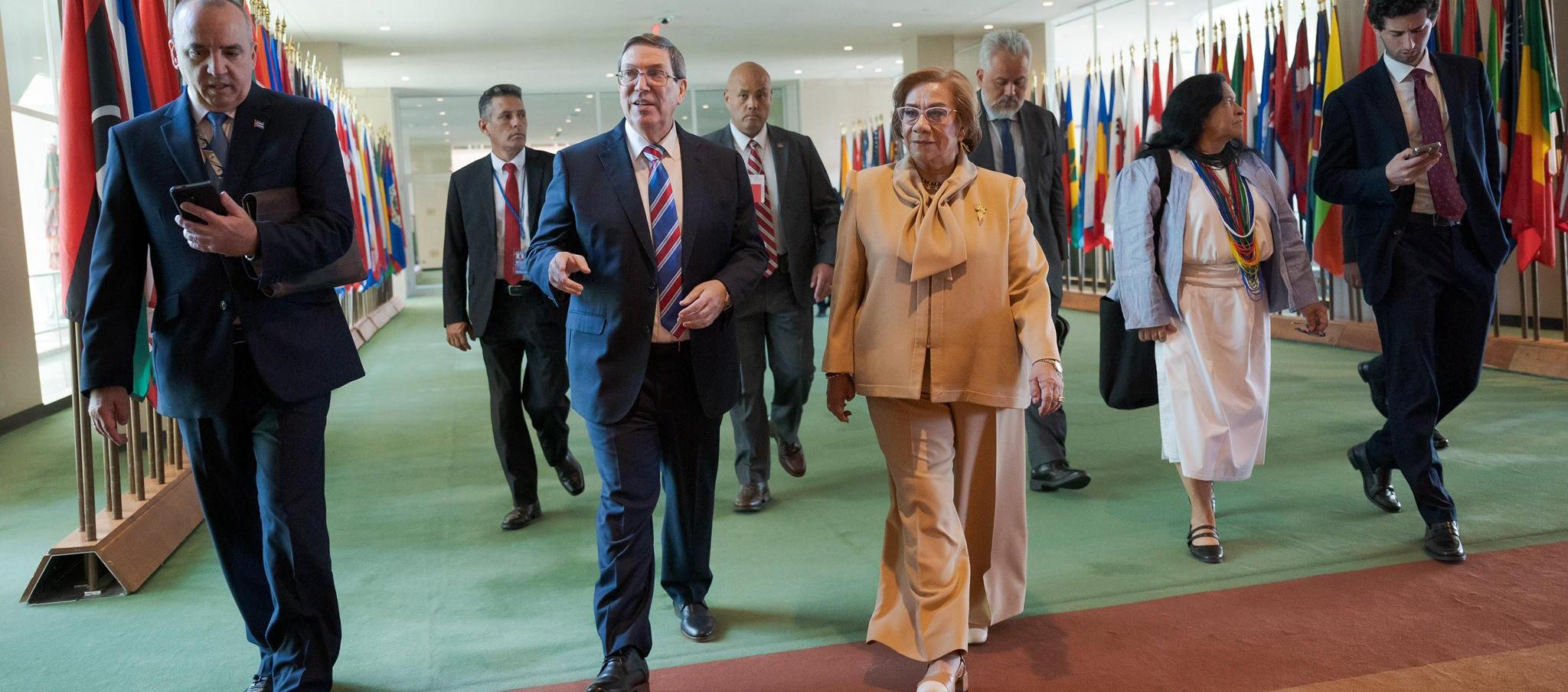Reunión entre la canciller de Colombia, Rosa Yolanda Villavicencio, y su homólogo cubano Bruno Rodríguez.