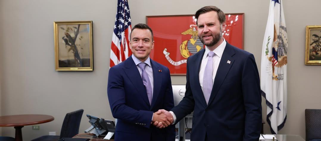 El presidente de Ecuador, Daniel Noboa, junto a JD Vance, vicepresidente de Estados Unidos.