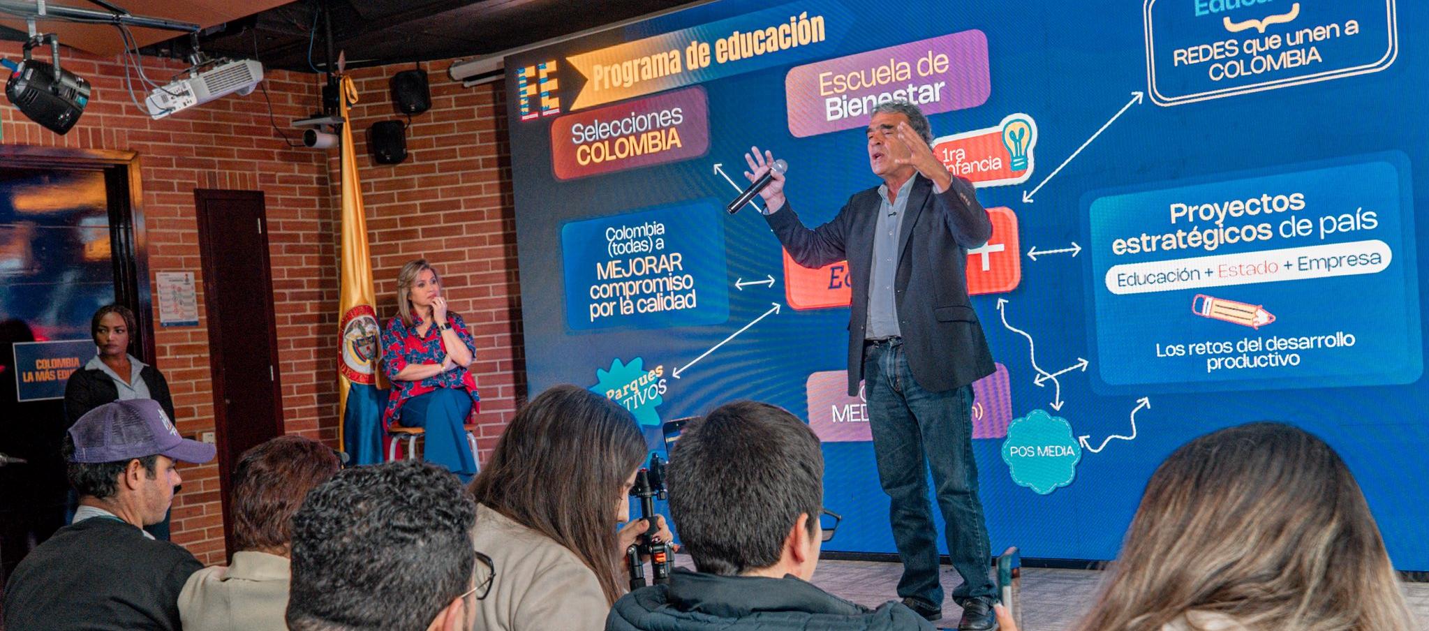 El candidato presidencial Sergio Fajardo.