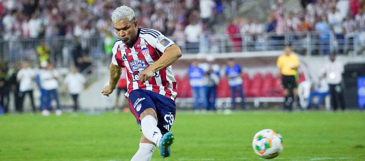 Teófilo Gutiérrez marcó el penalti de la clasificación a la final.