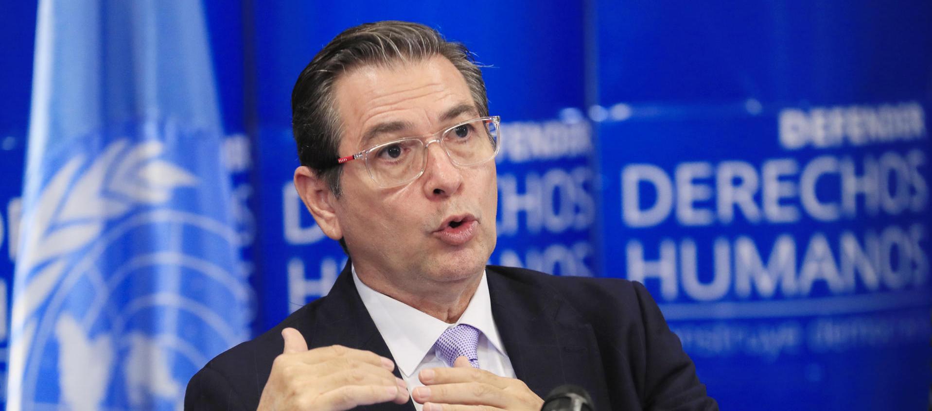 Representante del Mecanismo Internacional de Expertos Independientes de las Naciones Unidas para promover la justicia y la igualdad racial, Víctor Rodríguez Rescia. 