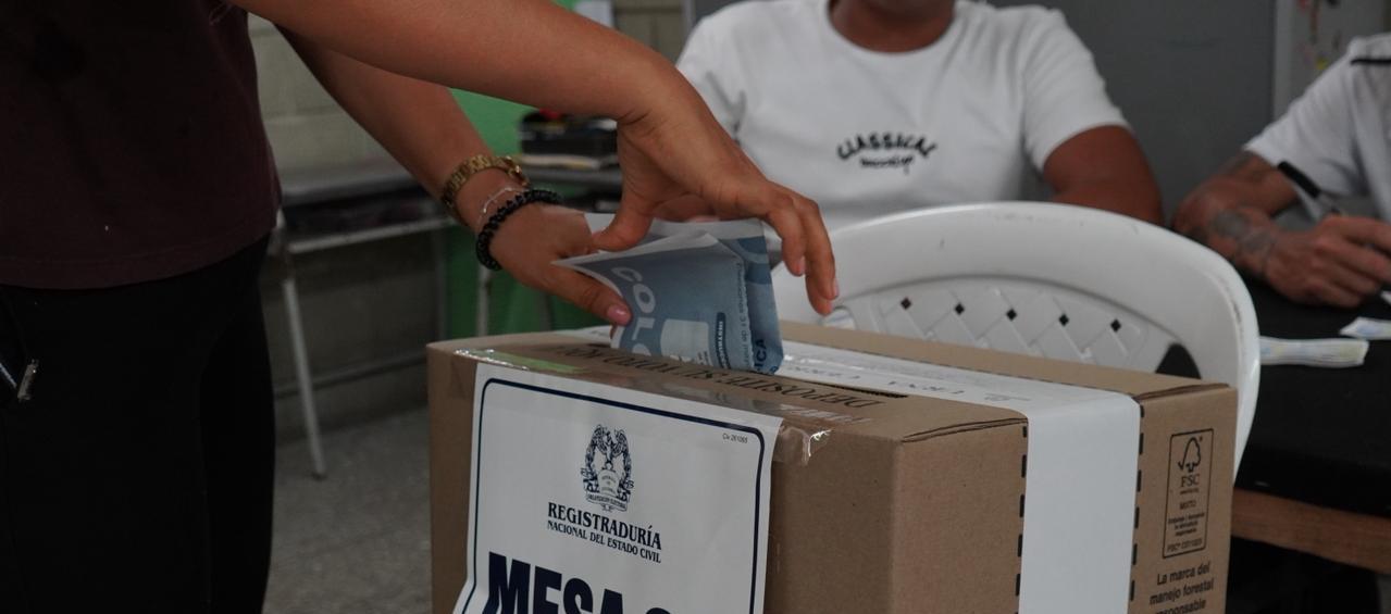 Mesa de votación en Barranquilla.
