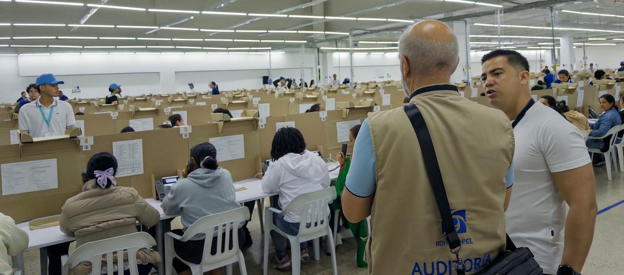 Registraduría adelanta simulacro nacional de preconteo de cara a las elecciones presidenciales 2026.