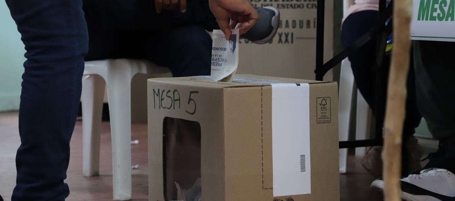 Colombianos en Venezuela votan en sus elecciones presidenciales por primera vez desde 2018
