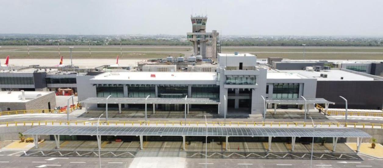 Fachada del aeropuerto Ernesto Cortissoz.