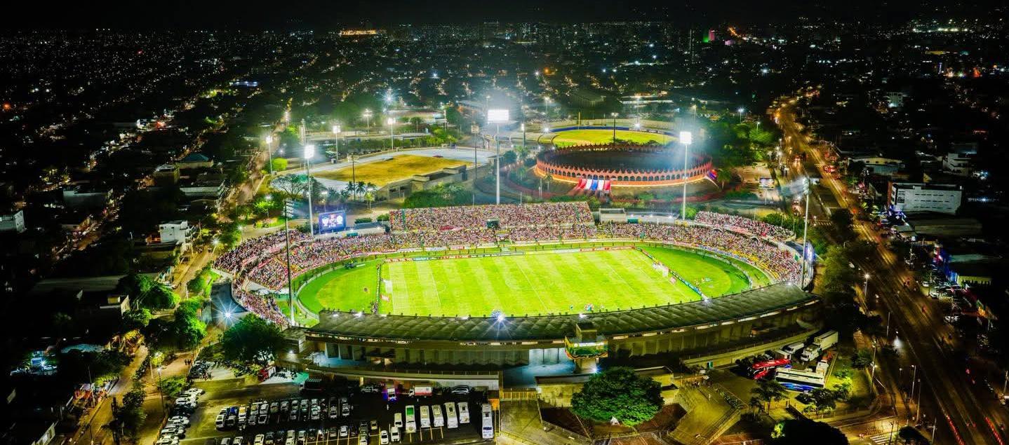 Estadio Jaime Morón de Cartagena, escenario del partido Junior vs. Cerro Porteño.