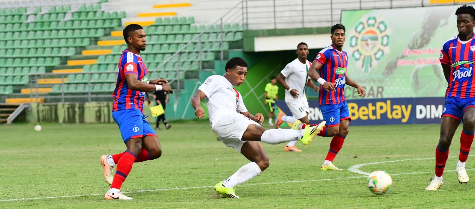 Ataque del Barranquilla FC hacia la portería del Unión Magdalena. 