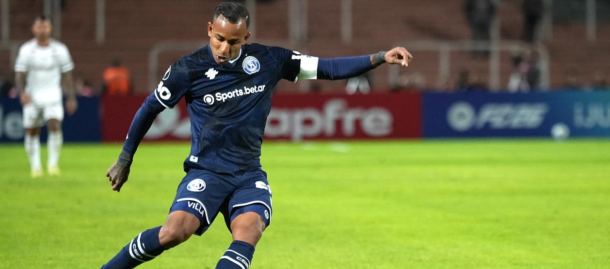 El colombiano Sebastián Villa, jugador del Independiente Rivadavia. 