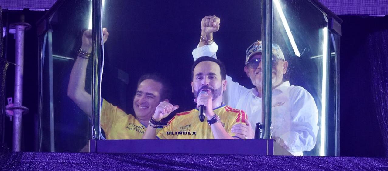 Abelardo De La Espriella en su discurso en Barranquilla.