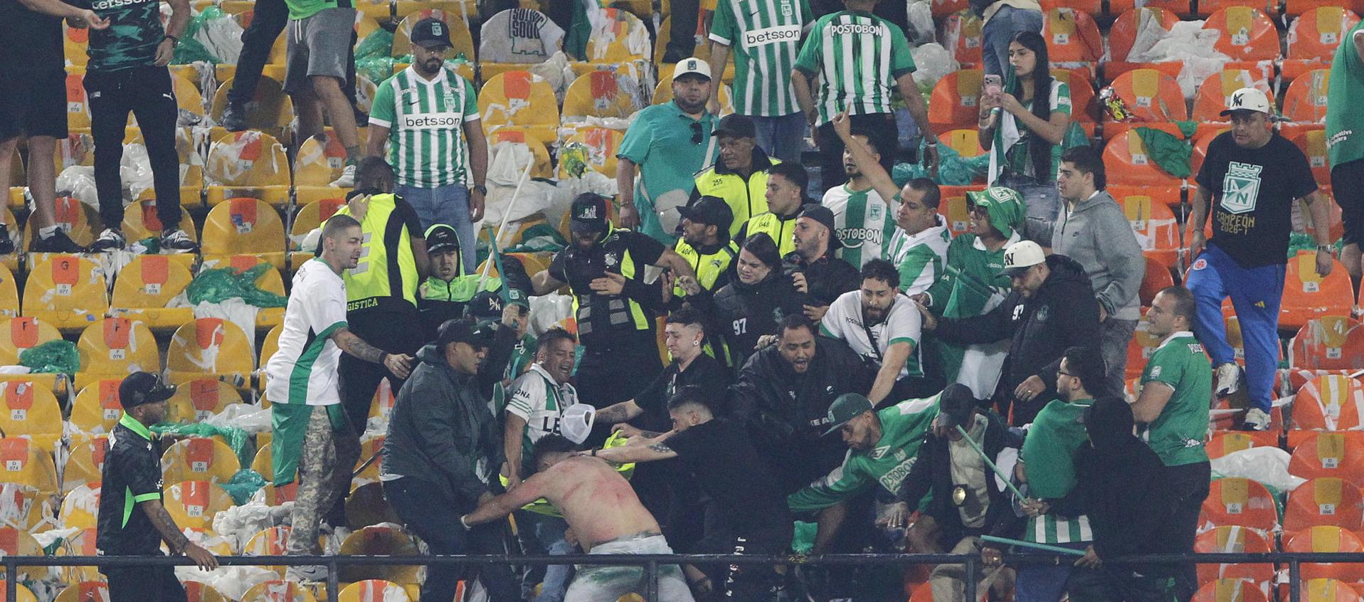 Agresión a hincha de Junior en el Atansio Girardot.