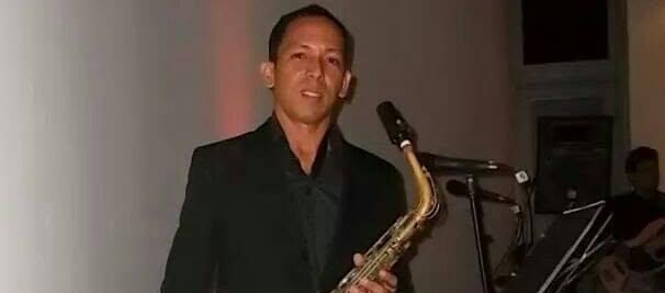 Alex Jair Yance Castillo.