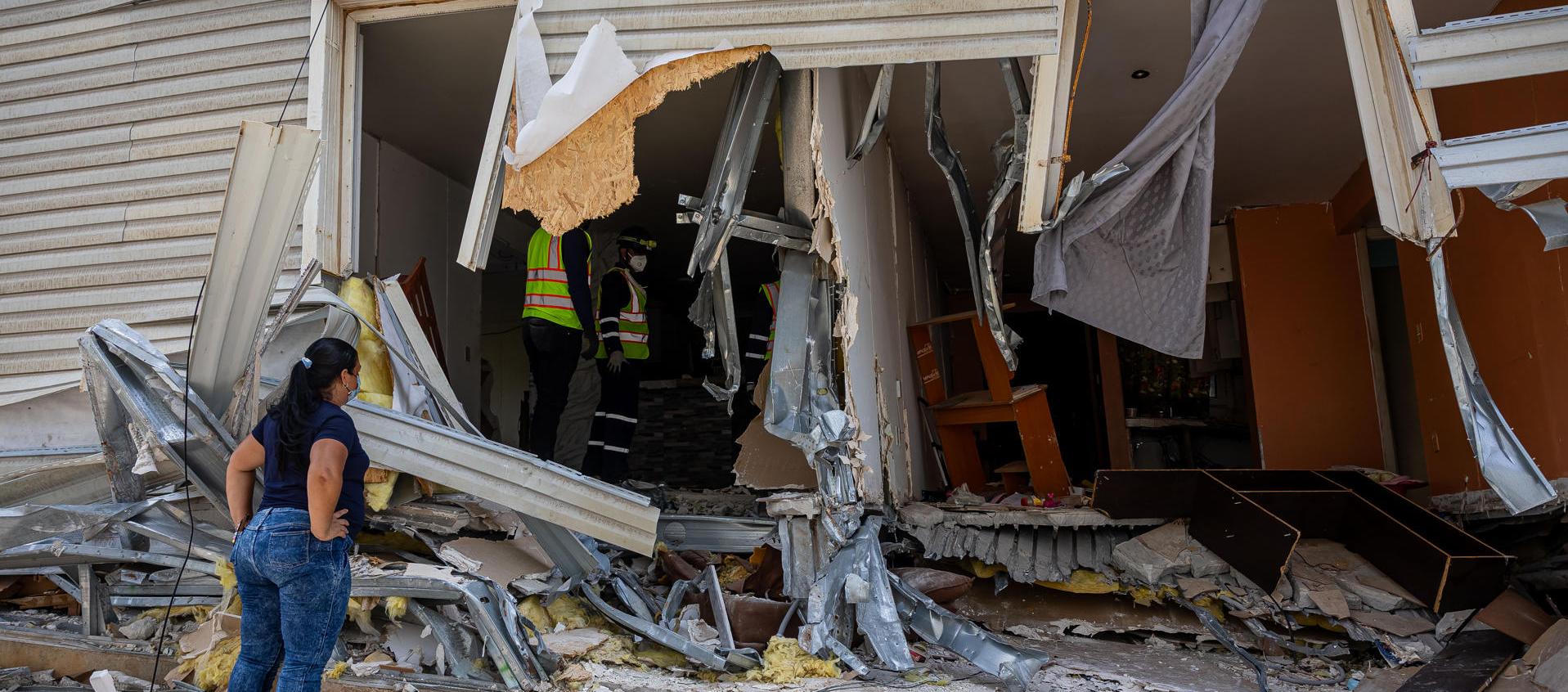 Edificios que hacían parte del programa Misión Vivienda de Hugo Chávez destruidos tras los terremotos
