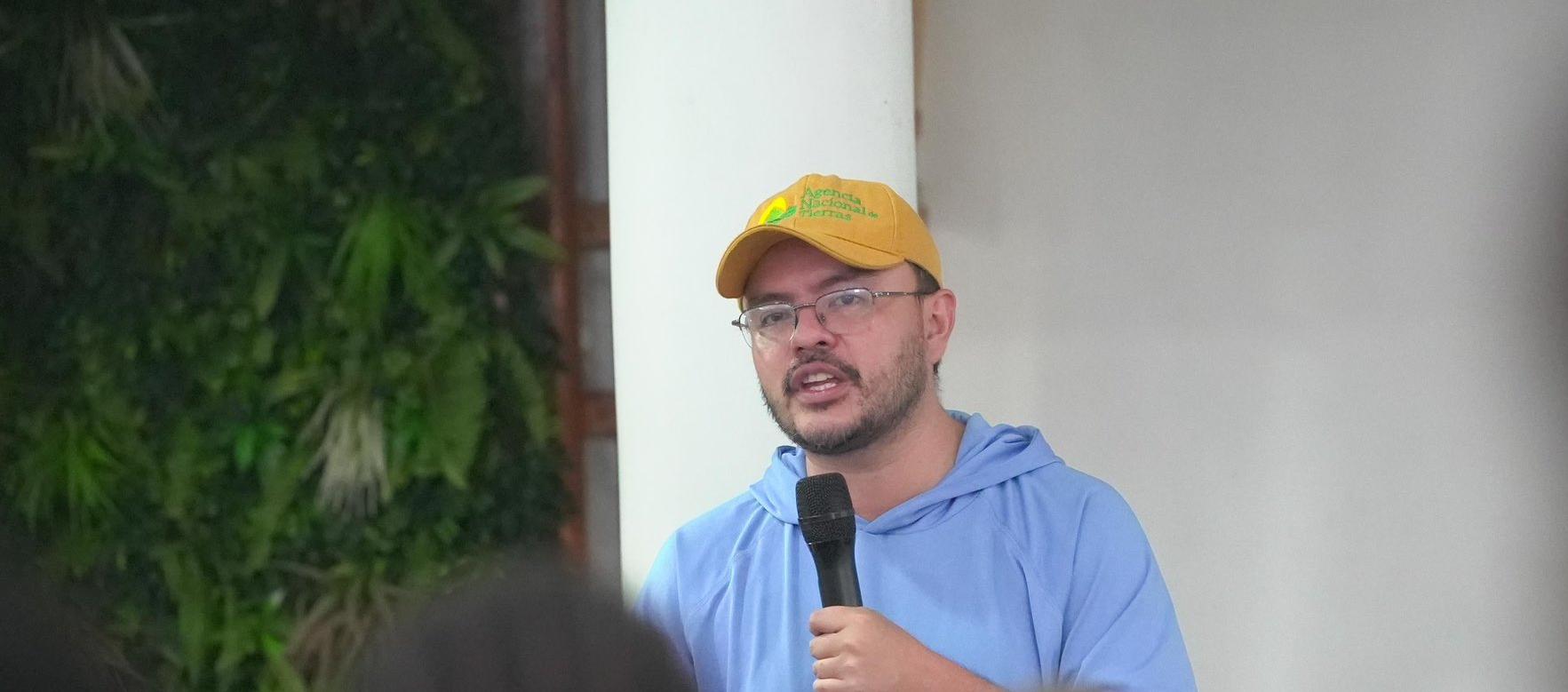 Felipe Harman.
