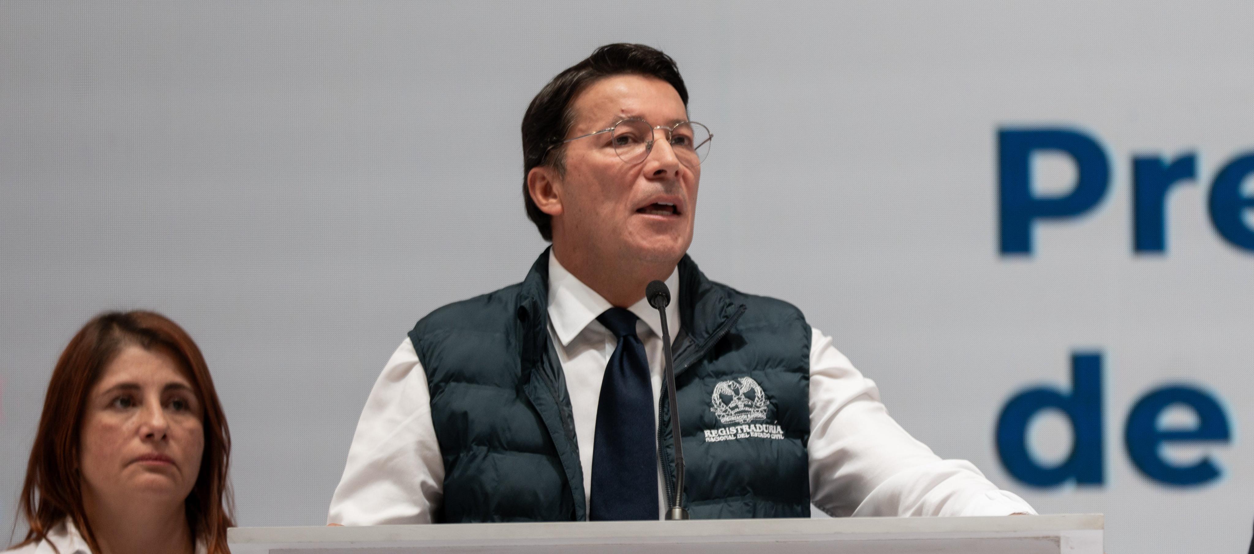 Hernán Penagos, registrador nacional.