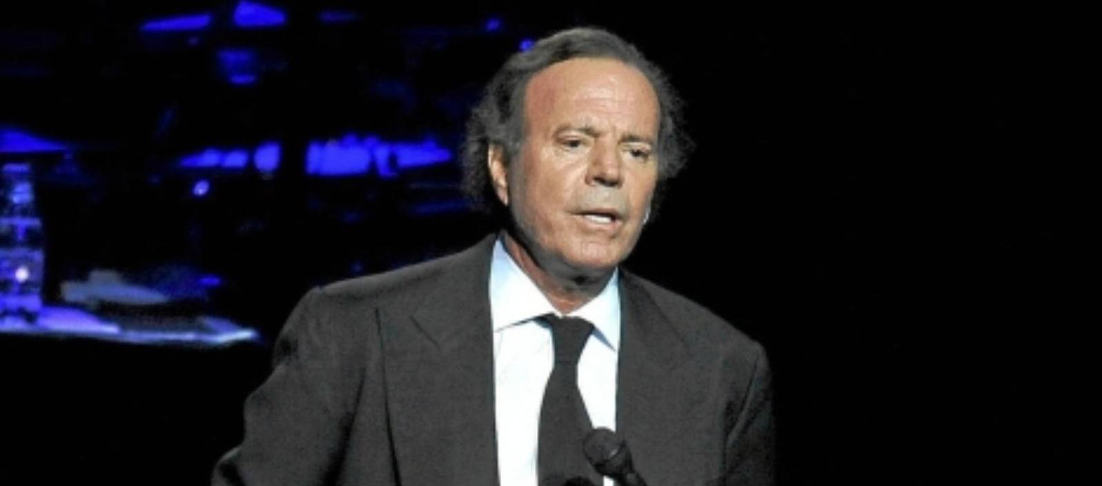 Julio Iglesias. 