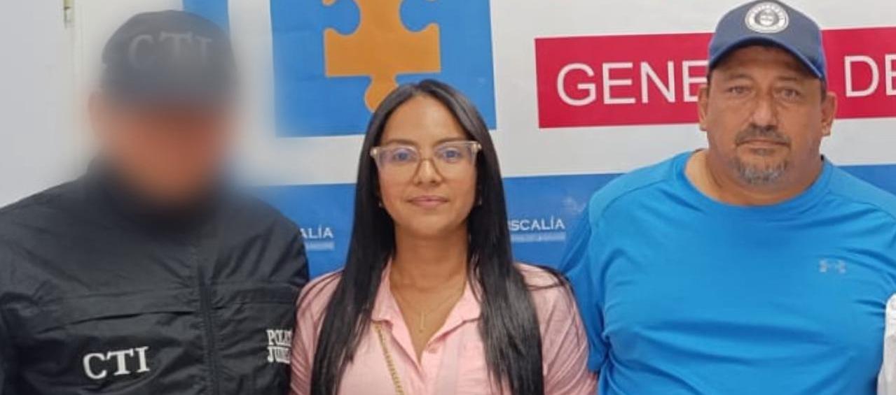 ⬆️Olga Beatriz Meza Montalvo y Manuel Alfonso Llanes Montaño.