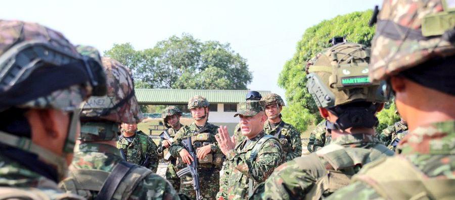 Personal de la Primera División del Ejército en los operativos