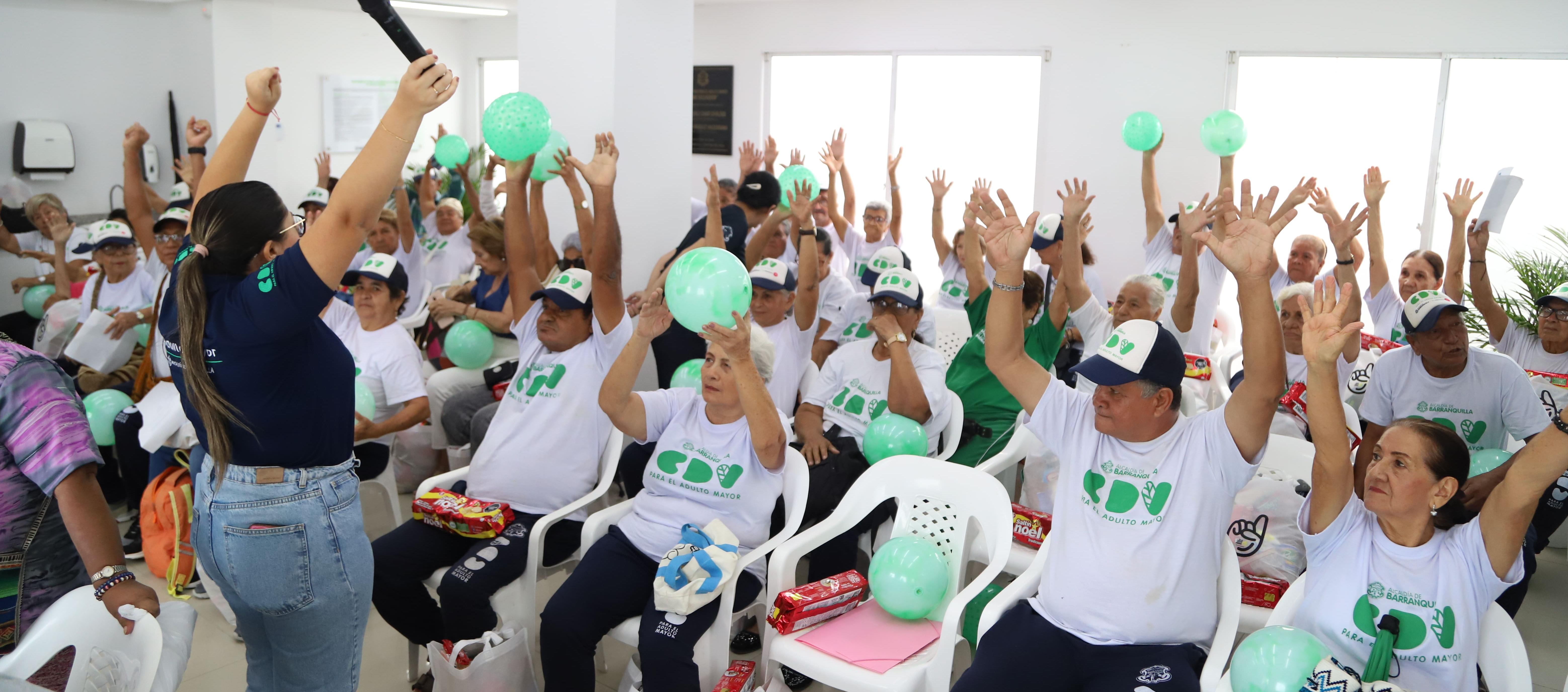 Centros de Vida: lugares de encuentro, recreación y atención para los adultos mayores 