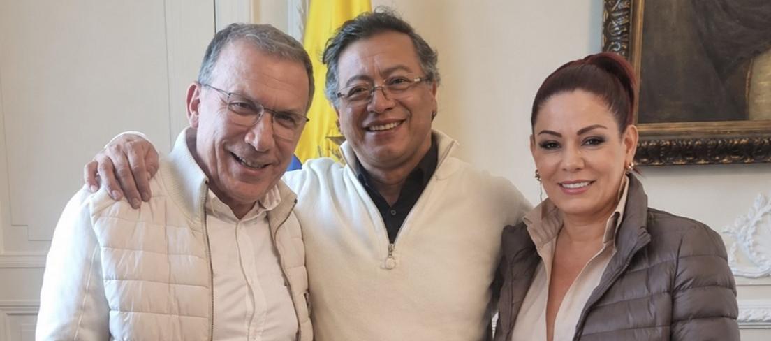 Roy Barreras, Gustavo Petro y Gloria Arizabaleta.