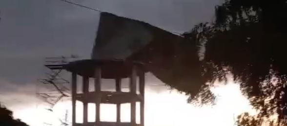 Caída del tanque elevado.