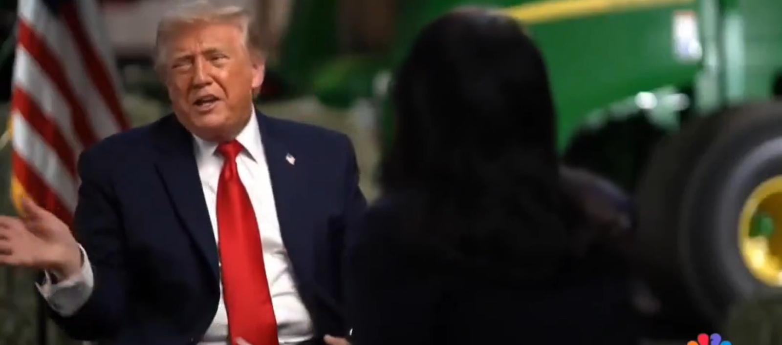 El momento en el que Donald Trump se va de la entrevista.