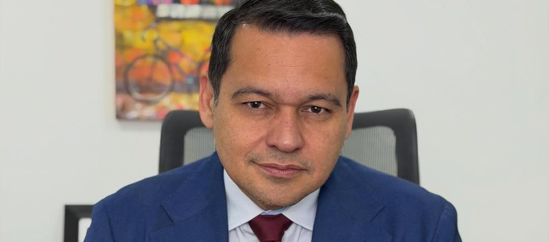 Alejandro Ocampo, miembro de la Comisión de Investigación y Acusación de la Cámara de Representantes.