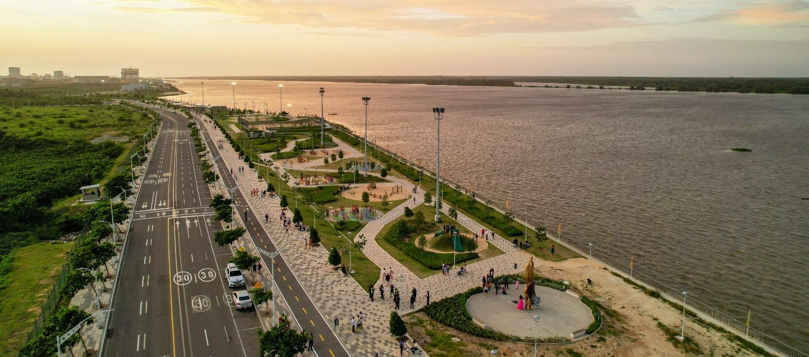Panorámica del Malecón del Río, en Barranquilla. 