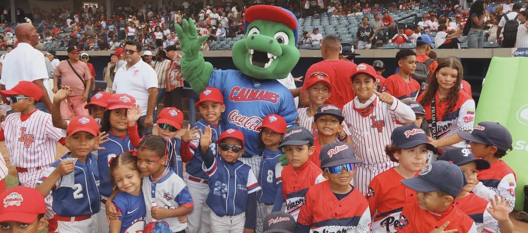 El Summer Camp Caimanes 2026 está dirigido a niños entre los 5 y 13 años.