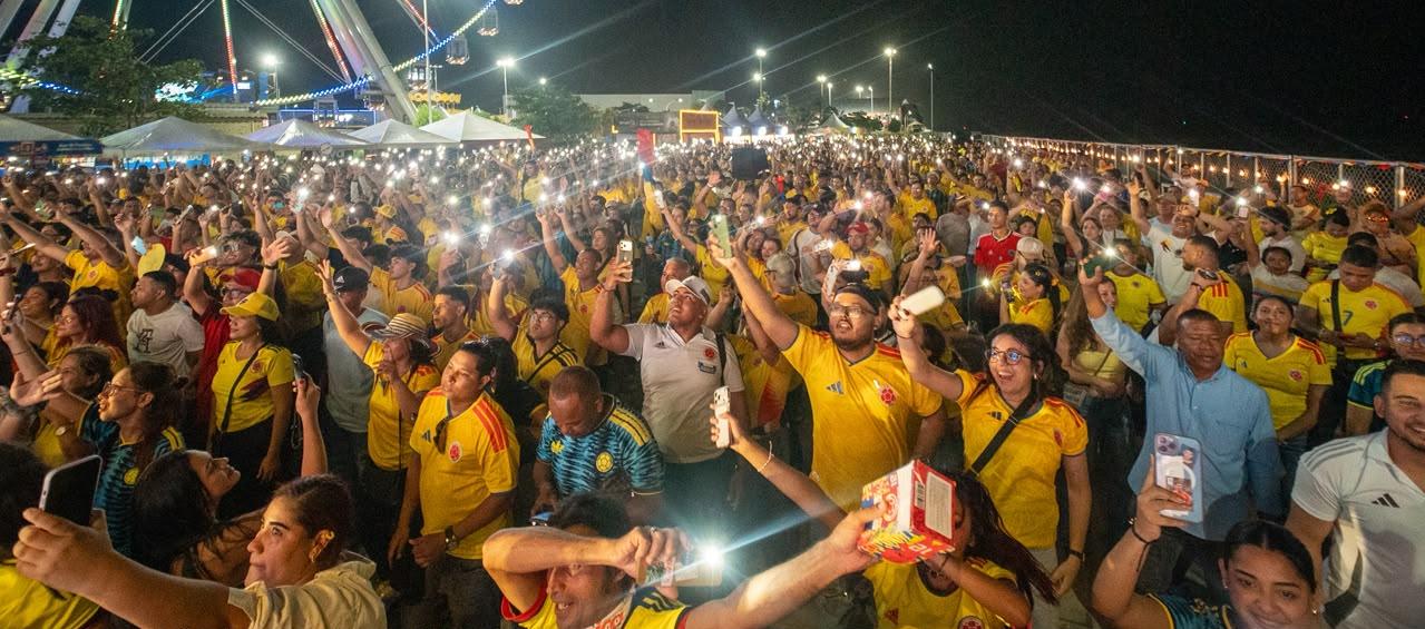 Los aficionados han colmado el Fan Fest de El Gran Malecón en los dos primeros partidos de Colombia en el Mundial. 