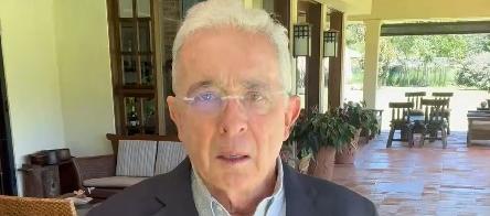 Álvaro Uribe 