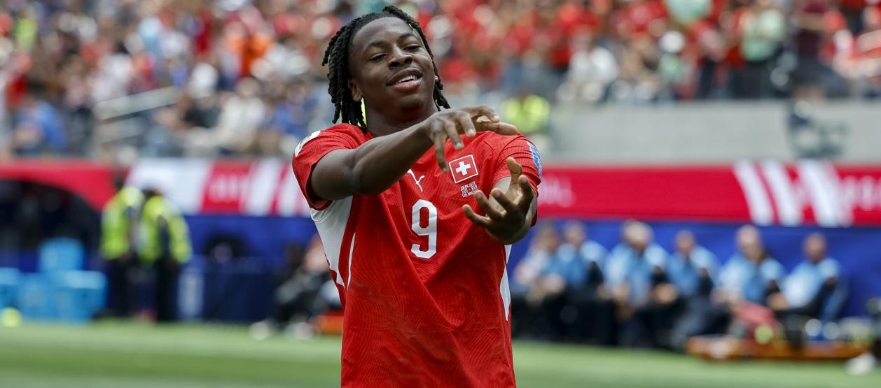 Johan Mamzambi marcó un doblete para el seleccionado suizo.