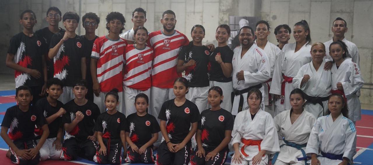 Delegación de karate del Atlántico. 