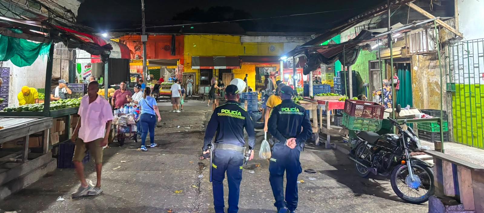 Policía en el centro de Barranquilla. 