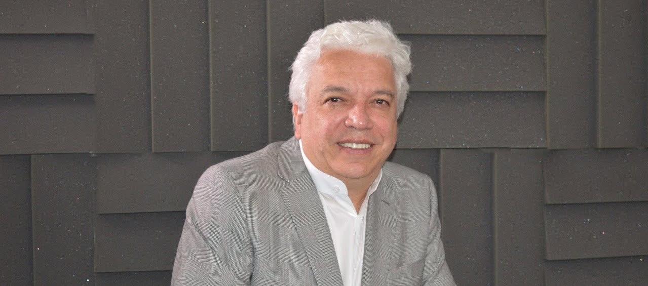 Carlos Alonso Lucio, líder del empalme del próximo Gobierno 